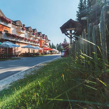 Hotel Jakec Trije Kralji Na Pohorju Zgornja Loznica Екстер'єр фото