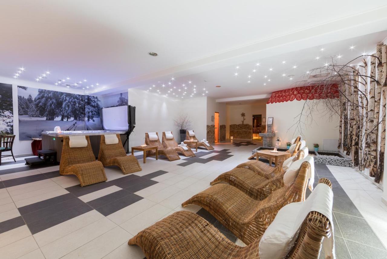 Hotel Jakec Trije Kralji Na Pohorju Zgornja Loznica Екстер'єр фото